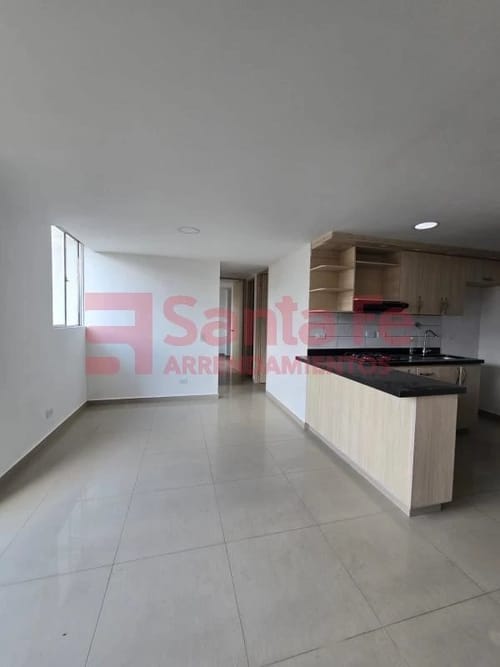 Apartamento de 3 alcobas en venta en Centro, Bello, 57 m² · foto 6 de 10