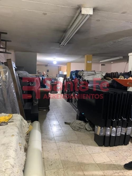 Bodega en venta en La Candelaria, Medellín, 258 m² · foto 5 de 10