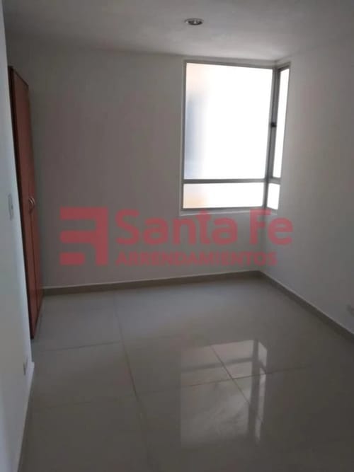 Apartamento de 2 alcobas en venta en Centro, Bello, 55 m² · foto 7 de 10