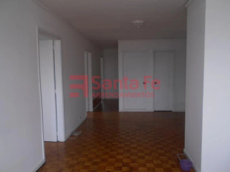 Apartamento en venta en La Candelaria, Medellín · foto 8 de 10