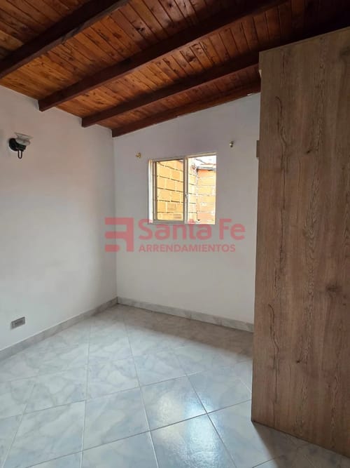 Apartamento de 2 alcobas en venta en Centro, Bello, 63 m² · foto 6 de 10