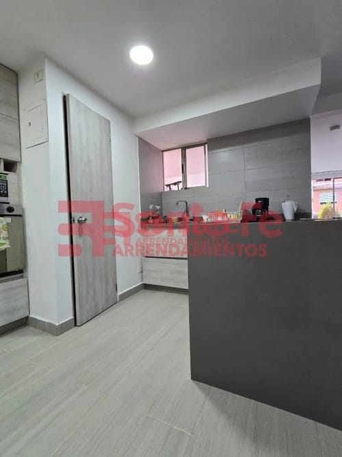Casa de 4 alcobas en venta en Camino Verde, Envigado, 134 m² · foto 5 de 10