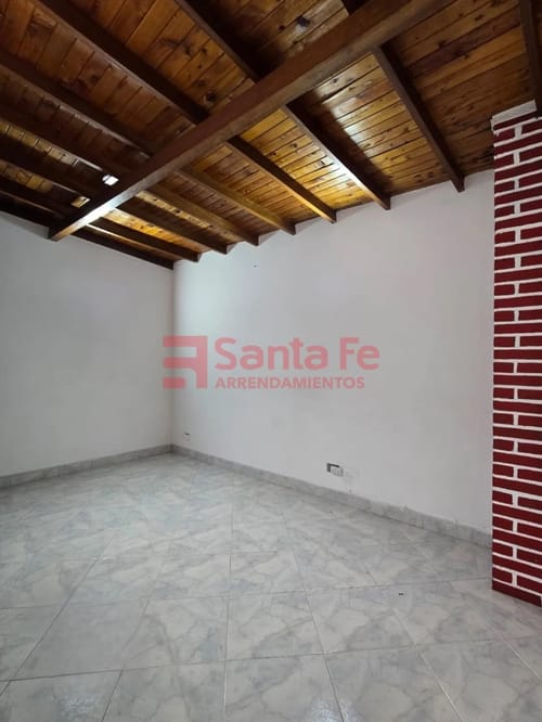 Apartamento de 2 alcobas en venta en Centro, Bello, 63 m² · foto 10 de 10