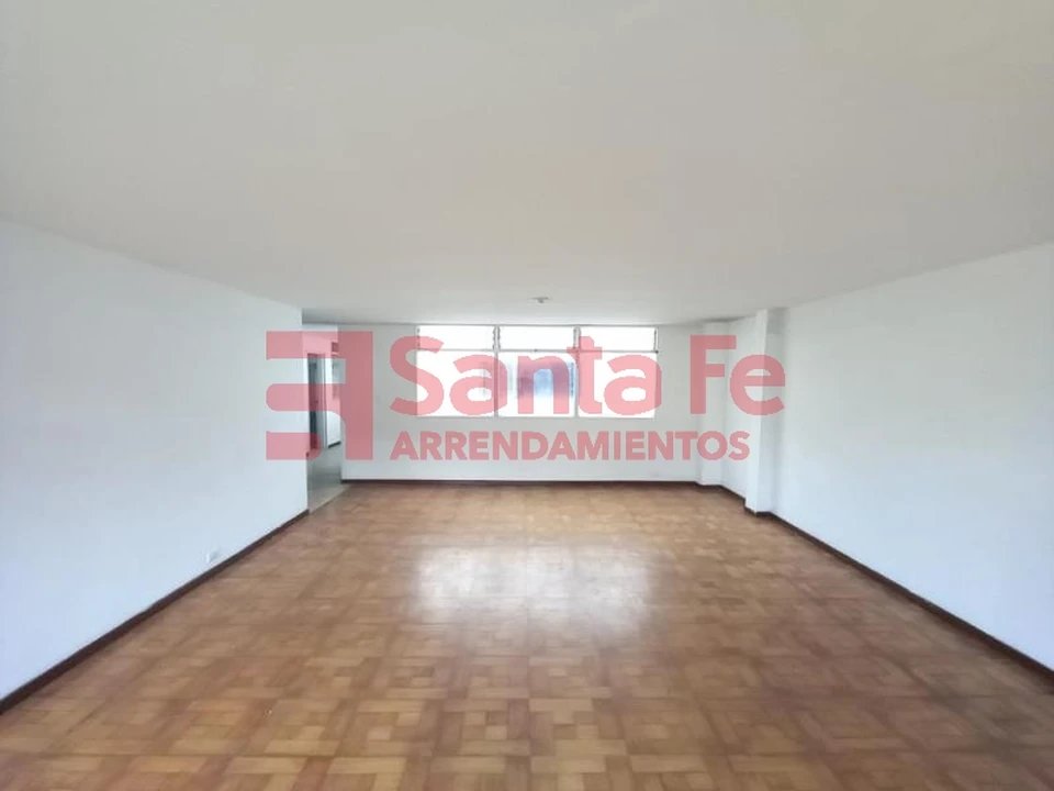 Apartamento en venta en La Candelaria, Medellín · foto 3 de 10
