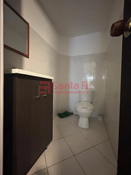 Local en venta en Florida Nueva, Medellín, 82 m² · foto 6 de 10