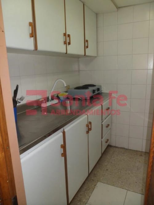 Bodega en venta en La Candelaria, Medellín, 100 m² · foto 6 de 8