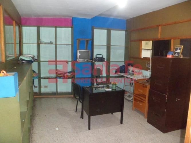 Bodega en venta en La Candelaria, Medellín, 100 m² · foto 7 de 8