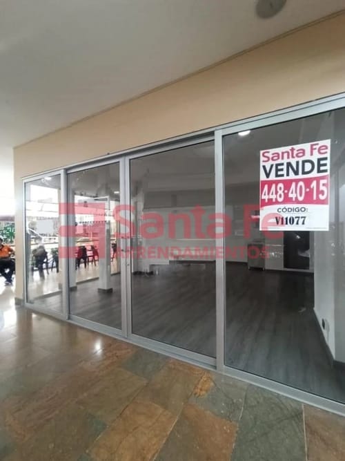 Local en venta en La Candelaria, Medellín, 35 m² · foto 3 de 8