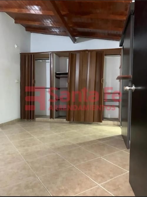 Apartamento de 5 alcobas en venta en Cristo Rey, Medellín, 140 m² · foto 10 de 10