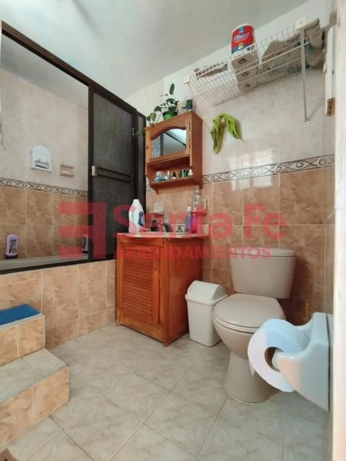 Casa de 6 alcobas en venta en Florencia, Medellín, 138 m² · foto 10 de 10