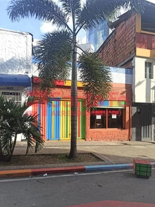 Local en venta en La Candelaria, Medellín, 120 m² · foto 3 de 10