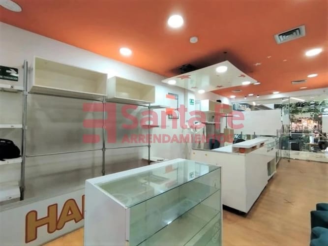 Local en venta en La Candelaria, Medellín, 49 m² · foto 8 de 10