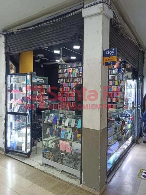 Local en venta en La Candelaria, Medellín, 16 m² · foto 4 de 5