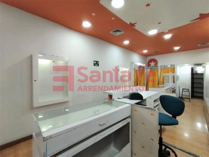 Local en venta en La Candelaria, Medellín, 49 m² · foto 9 de 10