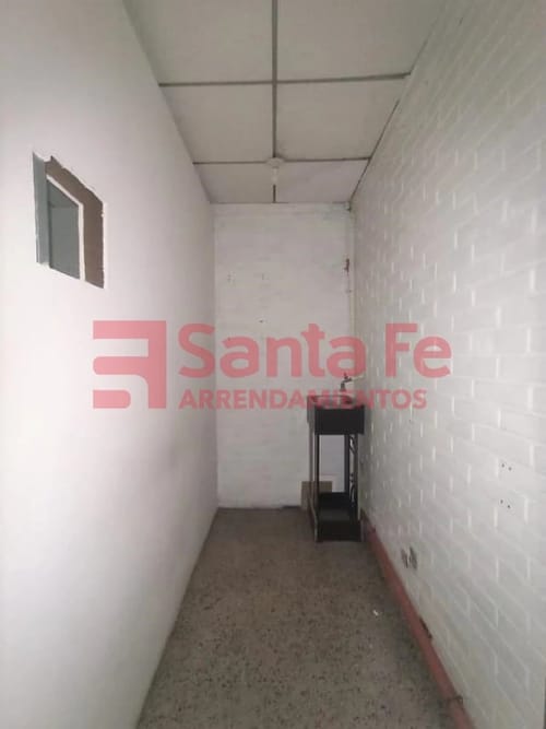Local en venta en La Candelaria, Medellín, 23 m² · foto 8 de 8