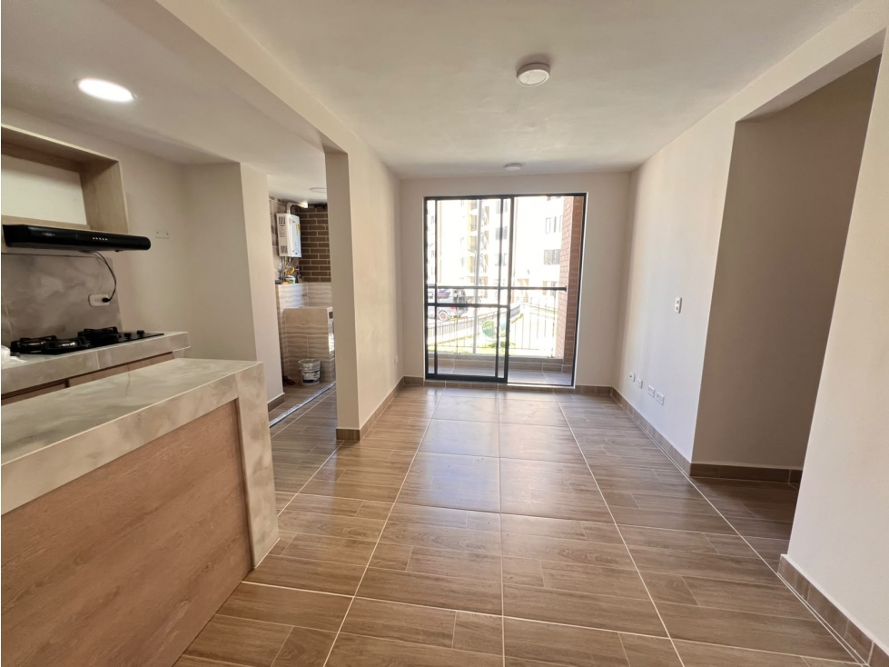Apartamento en arriendo en Cimarronas, Rionegro · foto 2 de 12
