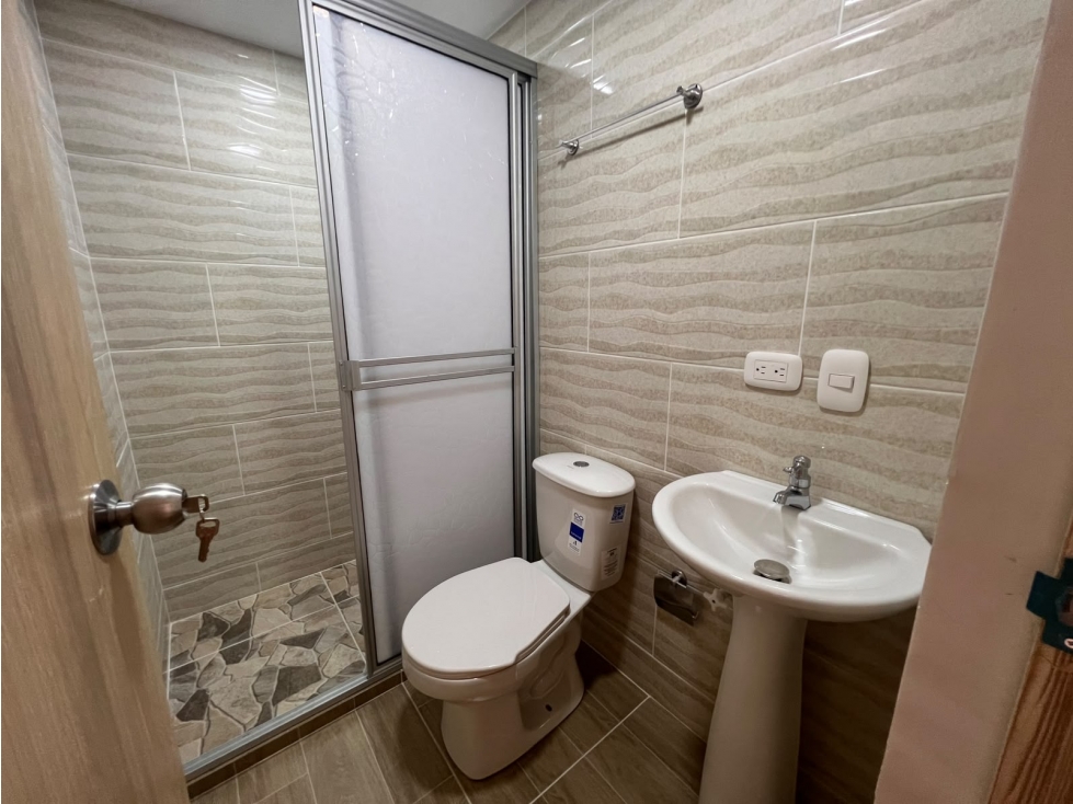 Apartamento en arriendo en Cimarronas, Rionegro · foto 7 de 12