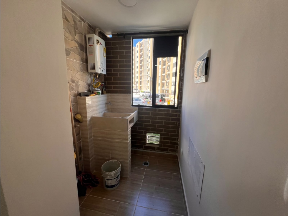 Apartamento en arriendo en Cimarronas, Rionegro · foto 11 de 12