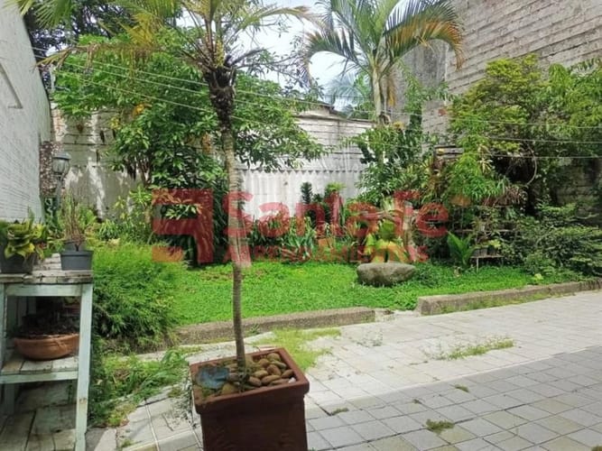 Casa de 7 alcobas en venta en Estadio, Medellín, 1274 m² · foto 9 de 10