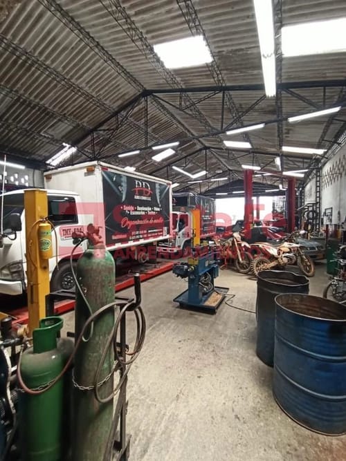Bodega en venta en Cristo Rey, Medellín, 610 m² · foto 3 de 10