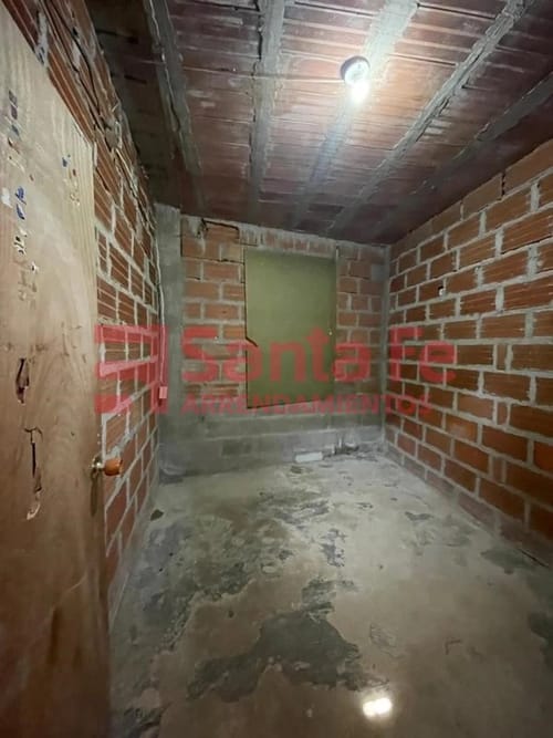 Casa de 5 alcobas en venta en Calasanz, Medellín, 81 m² · foto 8 de 10