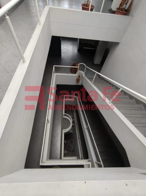 Local en venta en La Candelaria, Medellín, 424 m² · foto 3 de 10
