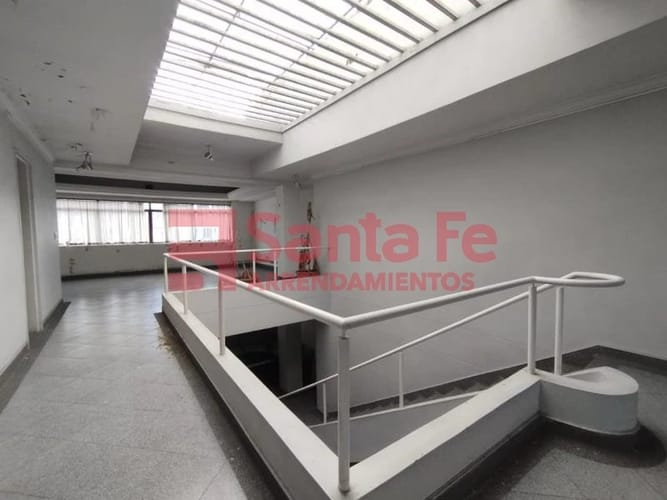 Local en venta en La Candelaria, Medellín, 424 m² · foto 4 de 10