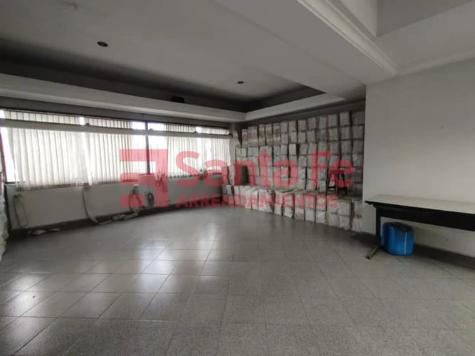Local en venta en La Candelaria, Medellín, 424 m² · foto 9 de 10