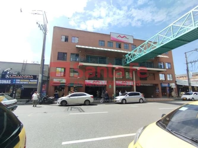 Local en venta en La Candelaria, Medellín, 29 m² · foto 2 de 10