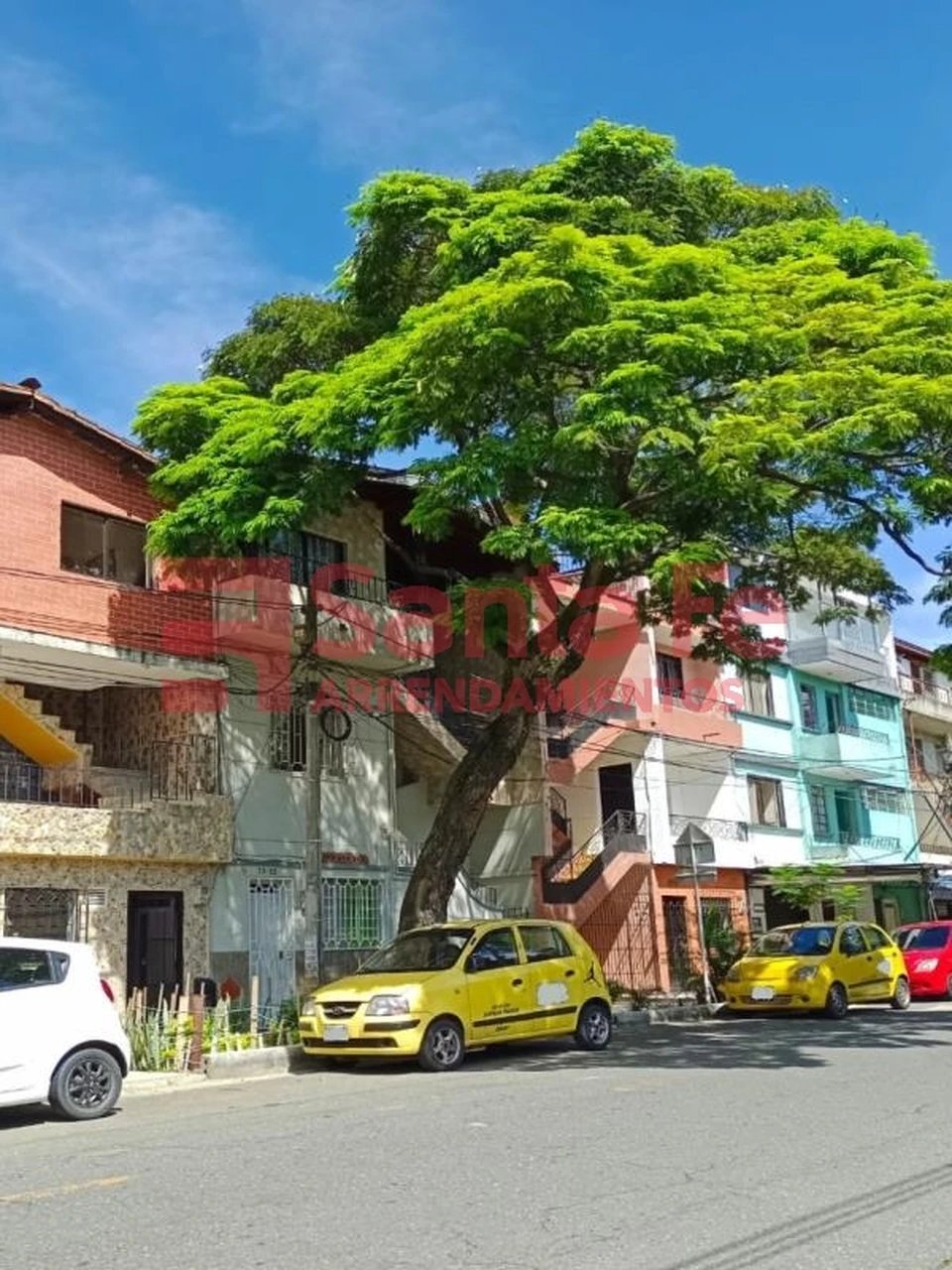 Apartamento en venta en Campo Valdes No.1, Medellín · foto 2 de 10