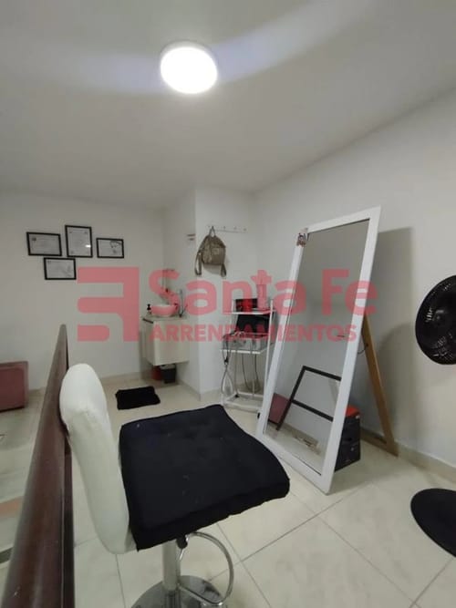 Local en venta en La Candelaria, Medellín, 29 m² · foto 4 de 10