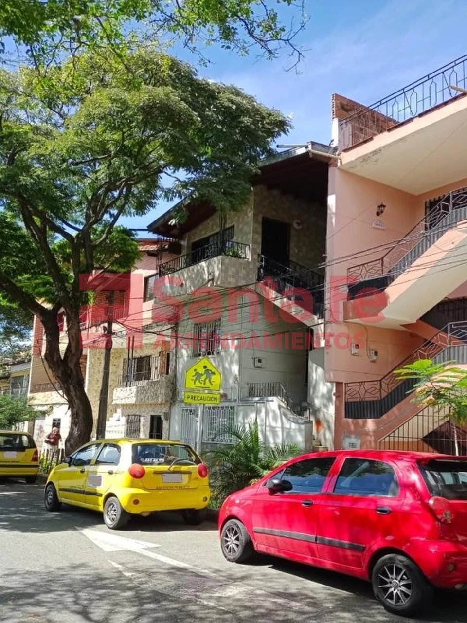 Apartamento en venta en Campo Valdes No.1, Medellín · foto 3 de 10