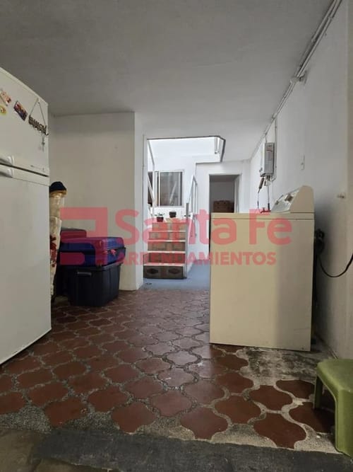 Casa de 4 alcobas en venta en Guayabal, Medellín, 78 m² · foto 6 de 10