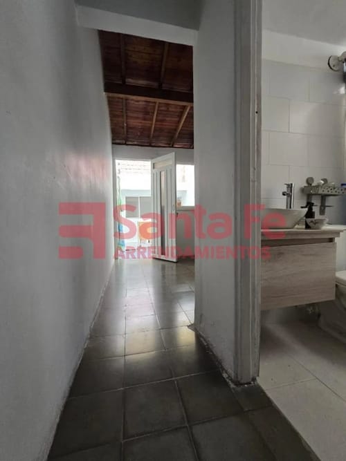 Casa de 4 alcobas en venta en Guayabal, Medellín, 78 m² · foto 7 de 10