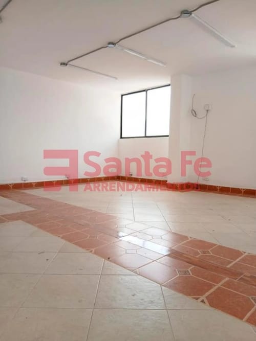 Local en venta en La Candelaria, Medellín, 173 m² · foto 2 de 10