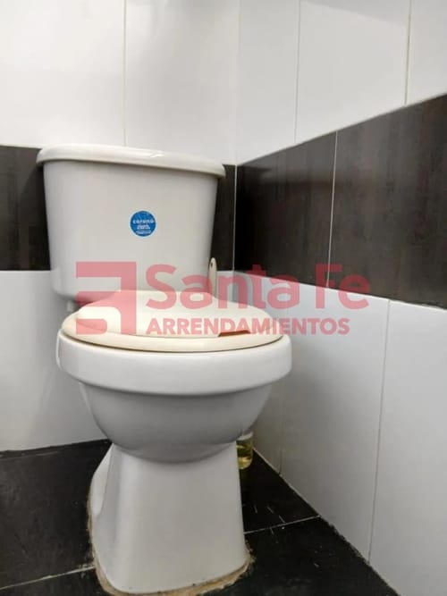 Local en venta en La Candelaria, Medellín, 173 m² · foto 8 de 10