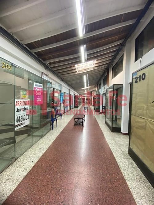 Local en venta en La Candelaria, Medellín, 11 m² · foto 3 de 6