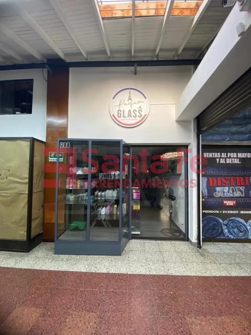 Local en venta en La Candelaria, Medellín, 11 m² · foto 6 de 6