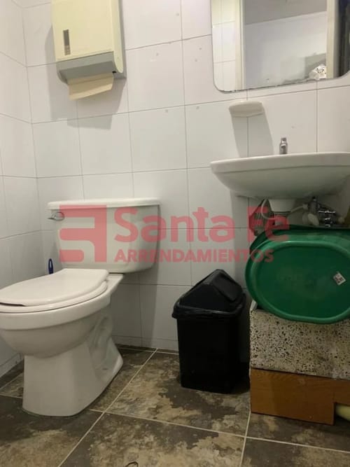 Local en venta en La Candelaria, Medellín, 44 m² · foto 8 de 10