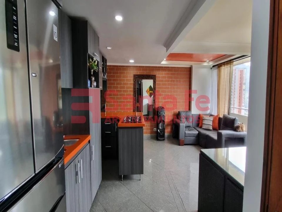 Apartamento en venta en Los Naranjos, Itagüí · foto 4 de 10