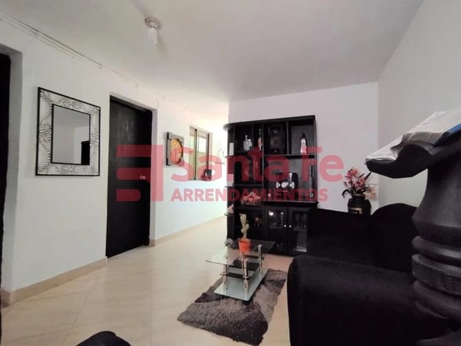 Casa de 4 alcobas en venta en Campo Valdes No.1, Medellín, 112 m² · foto 4 de 10