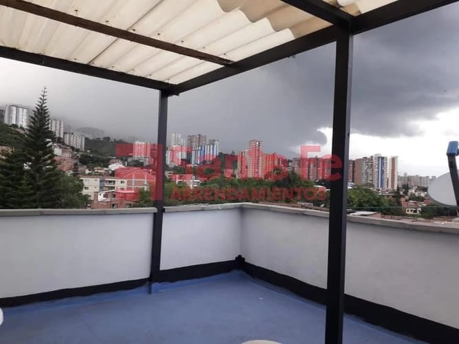Apartamento en venta en La Floresta, Medellín, 45 m² · foto 6 de 10