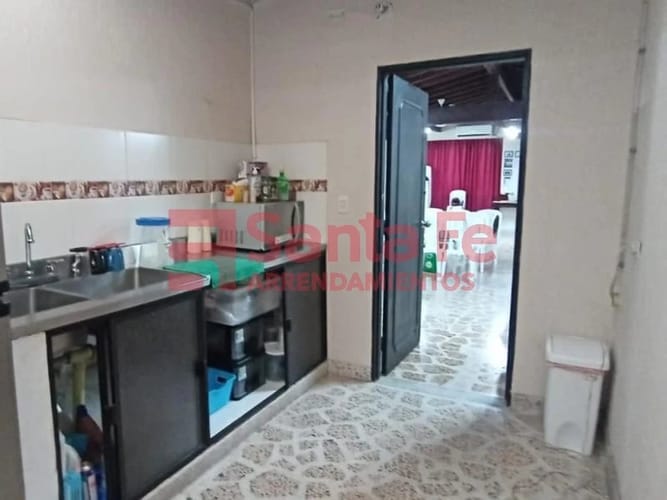 Local en venta en La Floresta, Medellín, 150 m² · foto 5 de 7