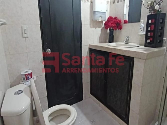 Local en venta en La Floresta, Medellín, 150 m² · foto 7 de 7
