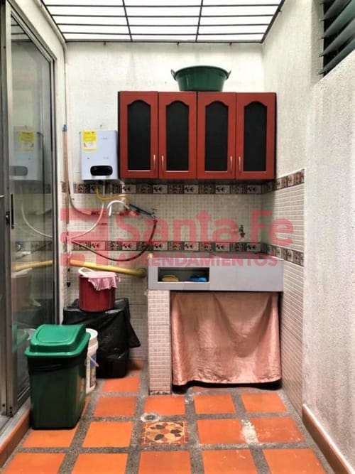 Casa en venta en Los Naranjos, Itagüí · foto 6 de 10