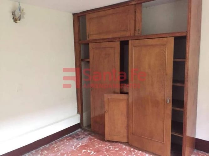 Casa de 2 alcobas en venta en Campo Valdes No.1, Medellín, 57 m² · foto 4 de 10