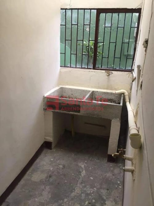 Casa de 2 alcobas en venta en Campo Valdes No.1, Medellín, 57 m² · foto 8 de 10