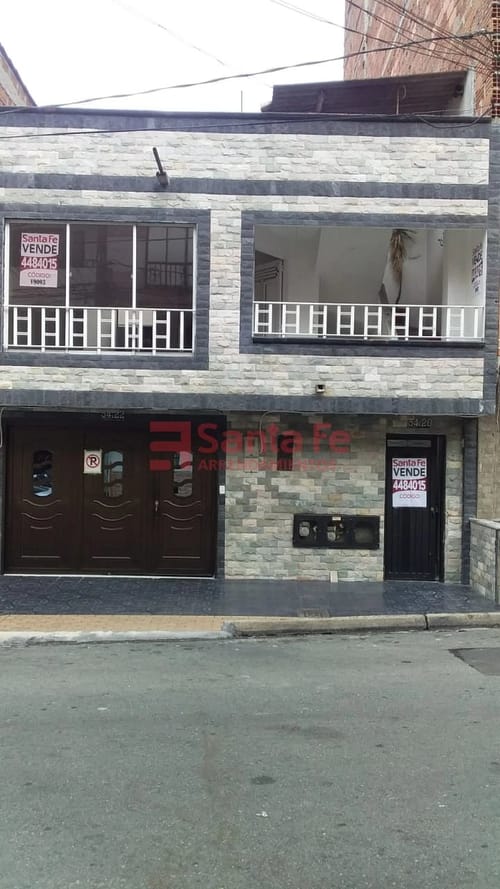Casa de 4 alcobas en venta en Suarez, Bello, 89 m² · foto 2 de 10