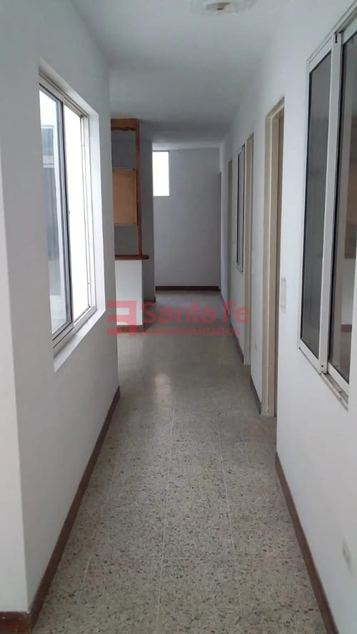 Casa de 4 alcobas en venta en Suarez, Bello, 89 m² · foto 5 de 10