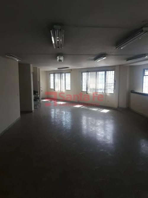 Local en venta en La Candelaria, Medellín, 185 m² · foto 2 de 8